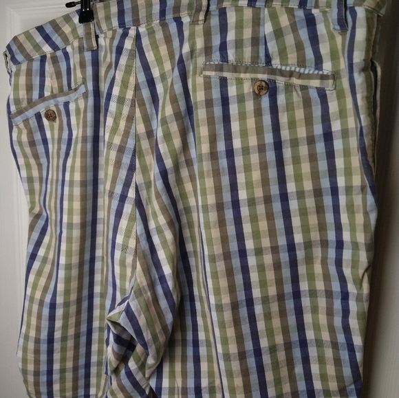 $ Olde school men blue green white stripe shorts.Zip flat front. Size 42 - Picture 13 of 14